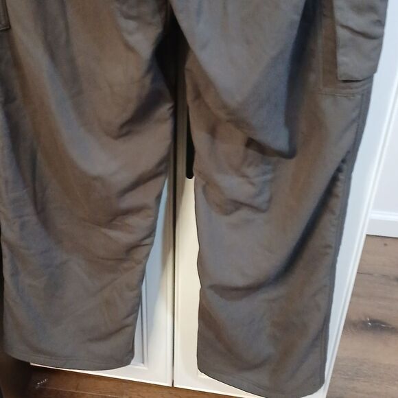 Duluth Trading Co Men's Dry On The Fly Cargo Pants Size 34 - Picture 8 of 8